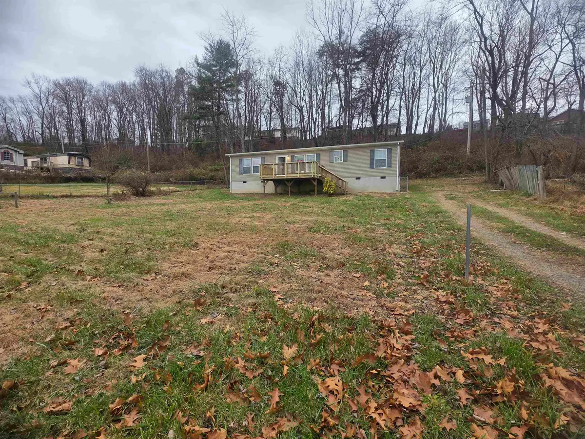 59 Escort Lane, Peterstown, WV 24963 - Image #1
