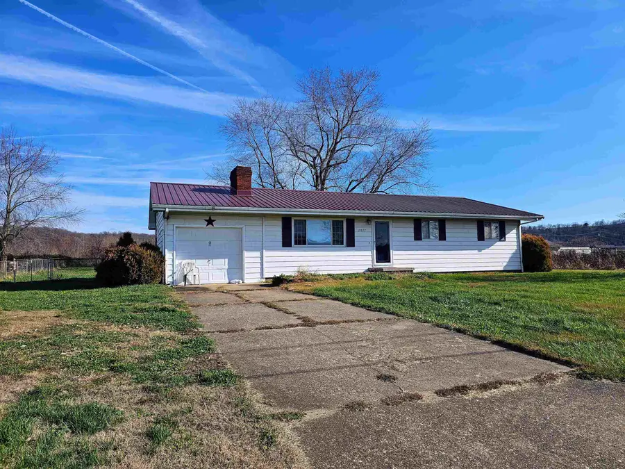 19377 Huntington Rd, Gallipolis Ferry, WV 25515 - #2