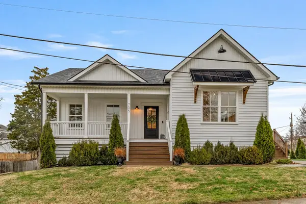 705 Kuhn Street, Barboursville, WV 25504