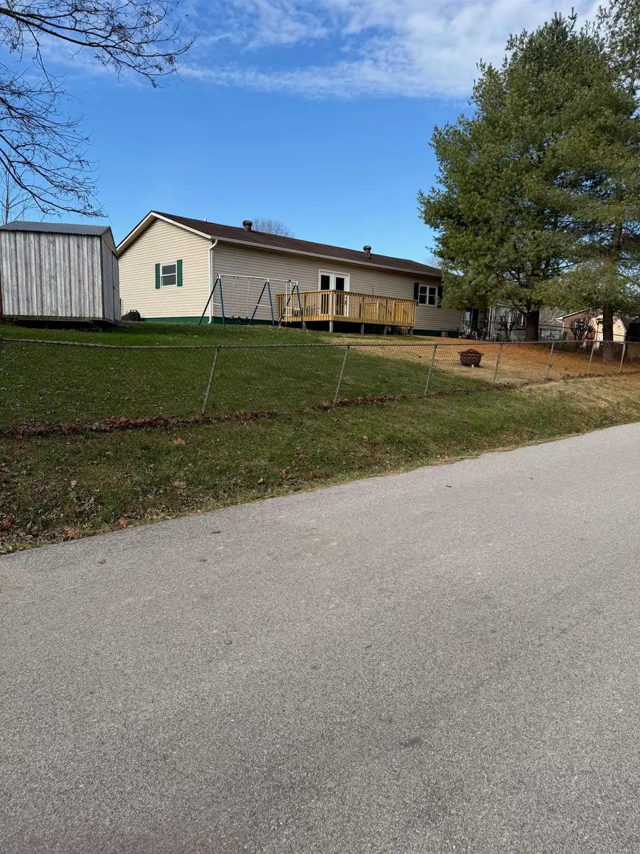 1051 Mount Vernon Circle, Barboursville, WV 25504 - Image #2