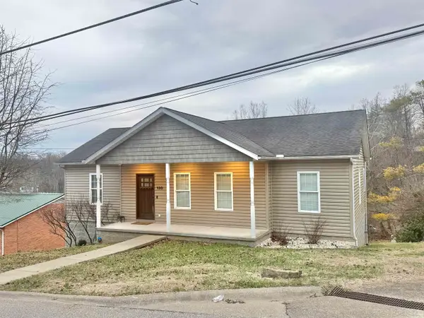 130 Westwood Lane, Huntington, WV 25704