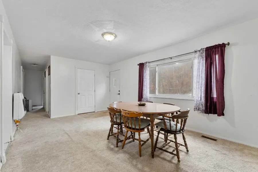 158 Ranch Lake Boulevard, Scott Depot, WV 25560 - Image #3