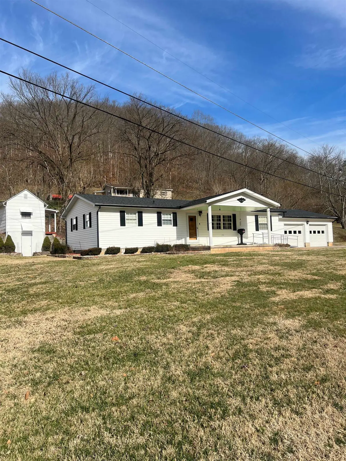 5318 Mays Branch Rd, Lavalette, WV 25535 - Image #1