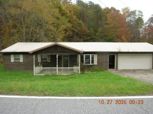 5178 Hughes Branch Rd, Huntington, WV 25705