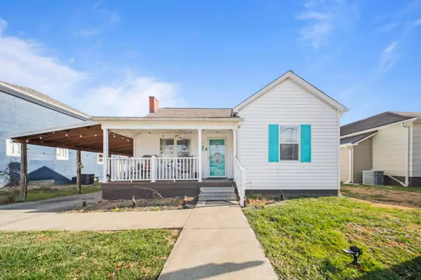 818 15th Street, Kenova, WV 25530