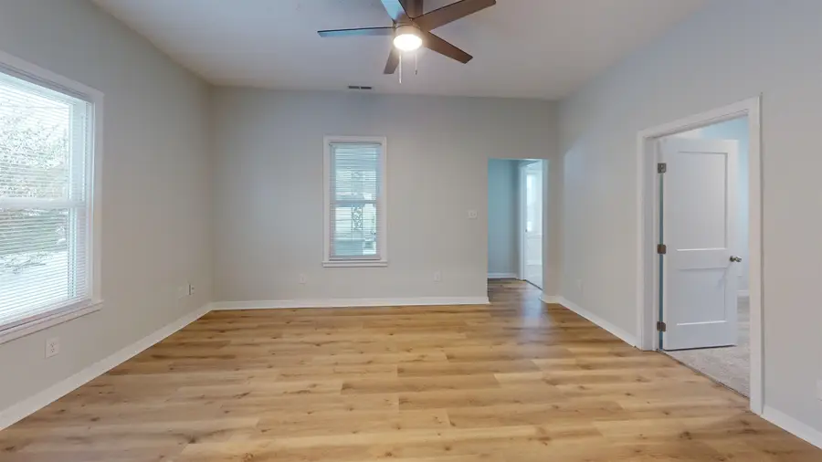 446 Kane St., Milton, WV 25541 - Image #2