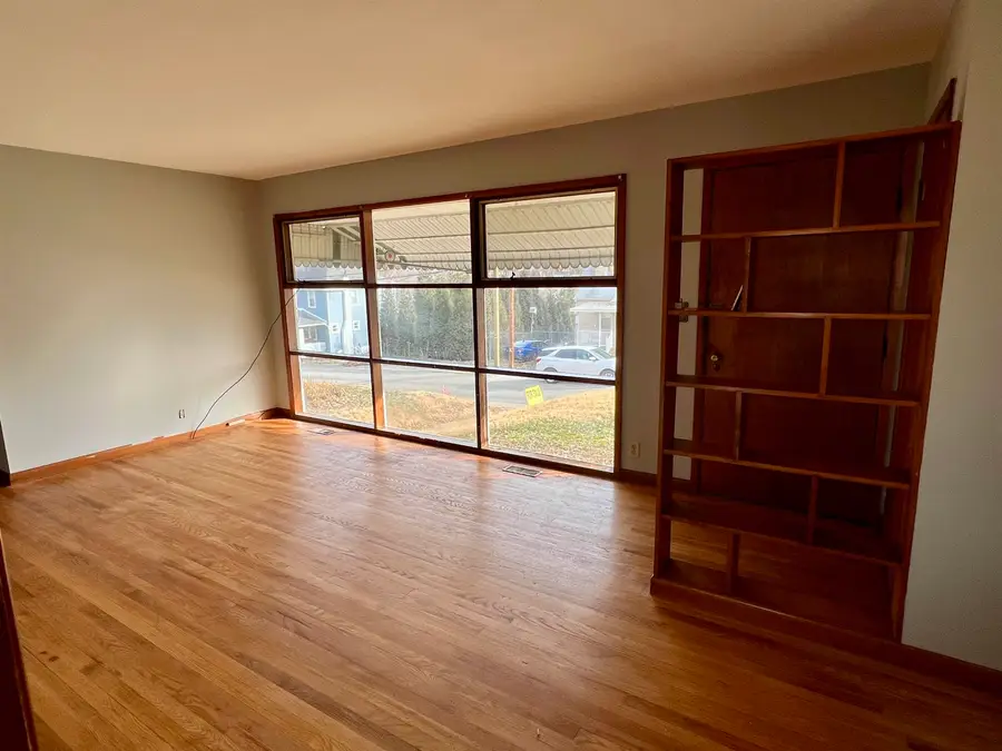 165 Gallaher Street, Huntington, WV 25705 - #2