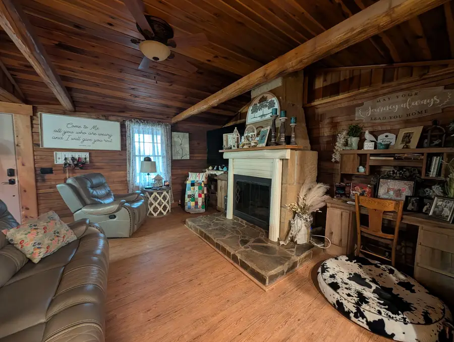 702 Kight Ward Rd, Grantsville, WV 26147 - #2