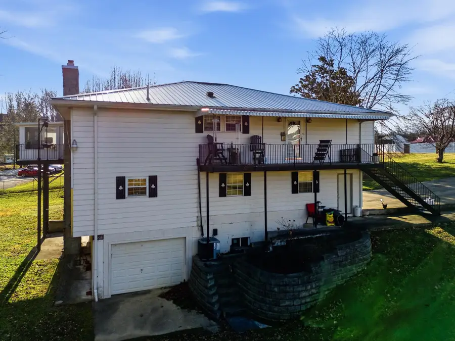 70 Pineview Drive, Huntington, WV 25705 - #2