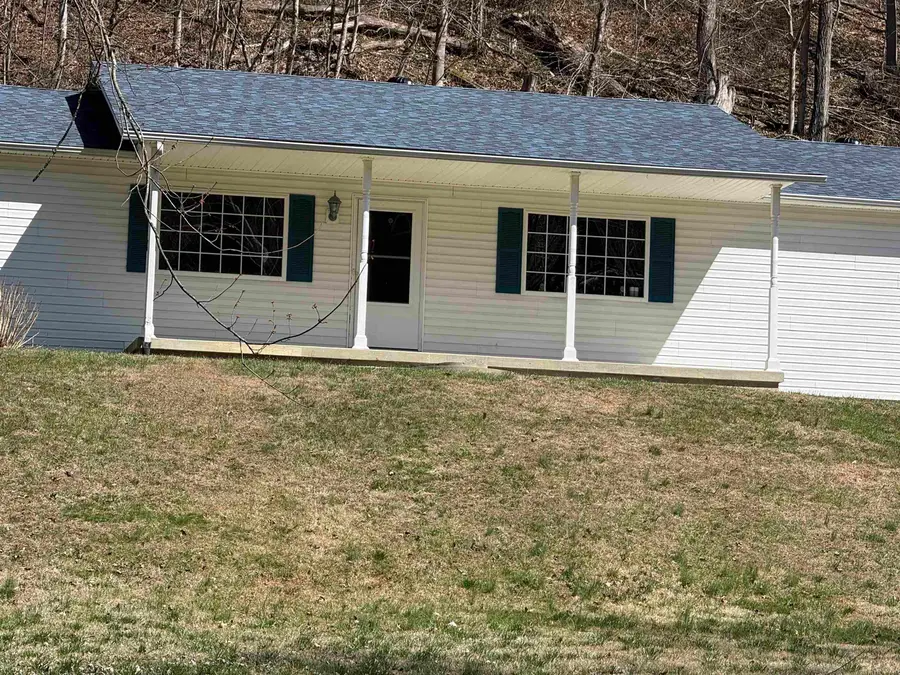 305 Twp Rd 135, South Point, OH 45680 - #2