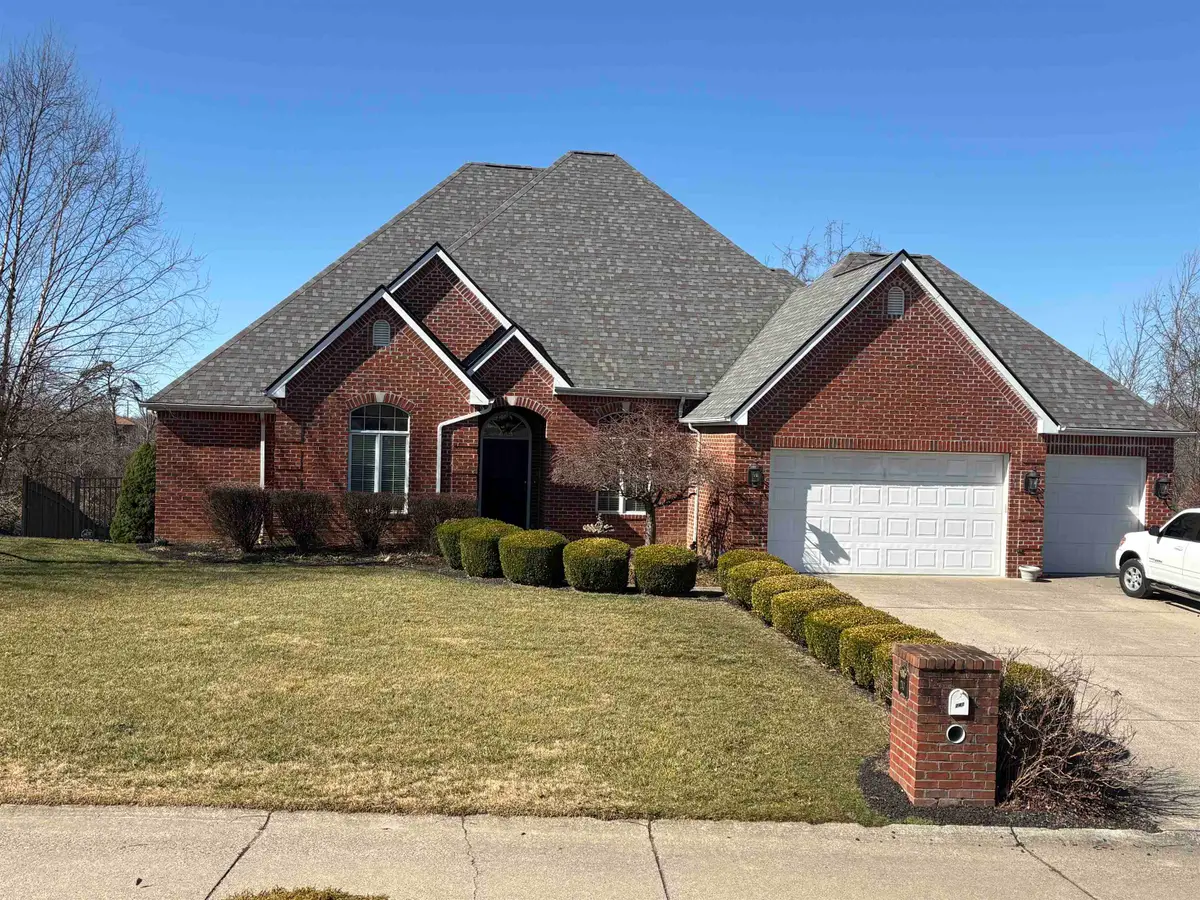 247 Longwood Rd, Huntington, WV 25705 - #1