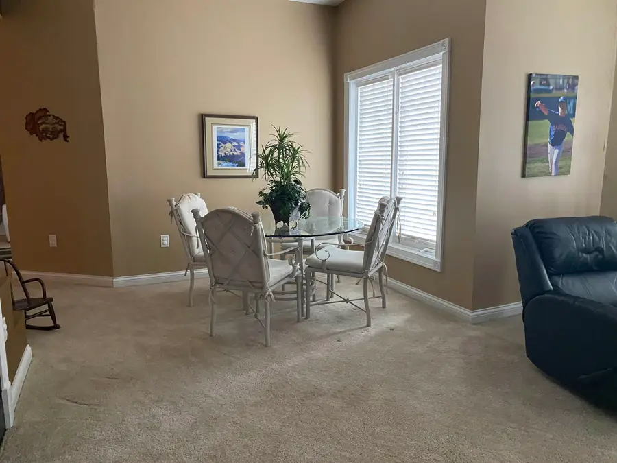 247 Longwood Rd, Huntington, WV 25705 - #3