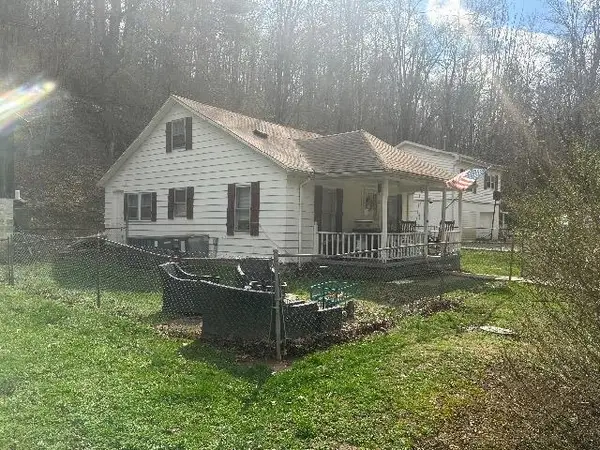 6404 Little 7 Mile Road, Huntington, WV 25702