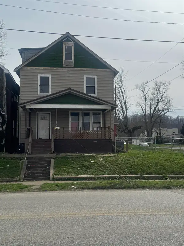 429 7th Avenue W, Huntington, WV 25701