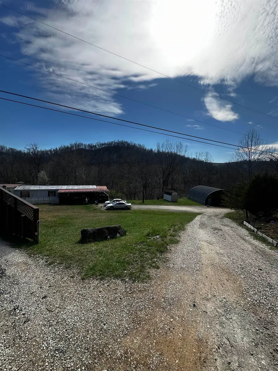 1882 Goodwill Rd, Huntington, WV 25704 - #2