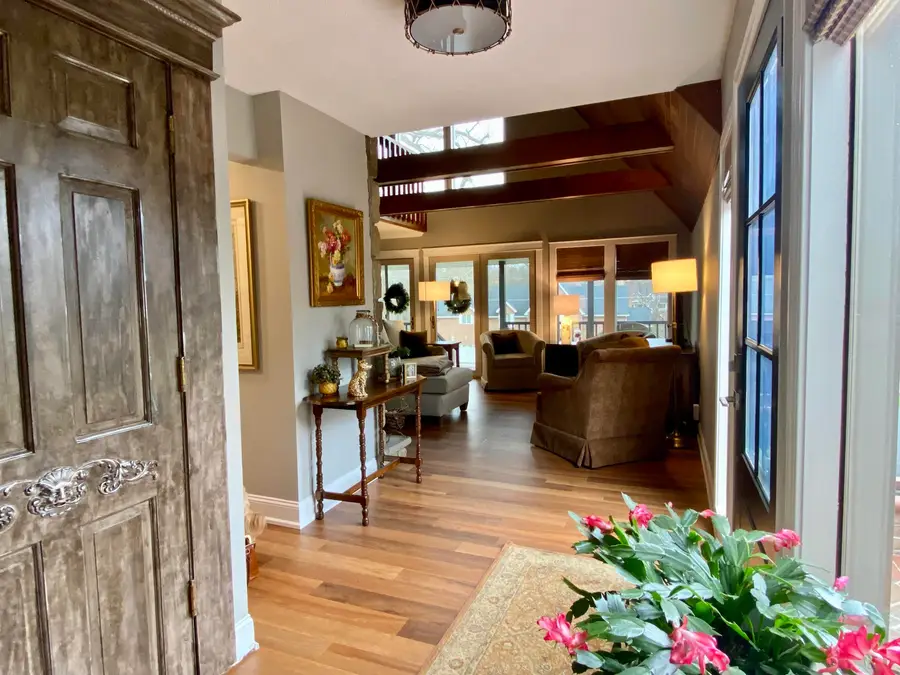 719 Pinecrest Drive, Huntington, WV 25705 - #2