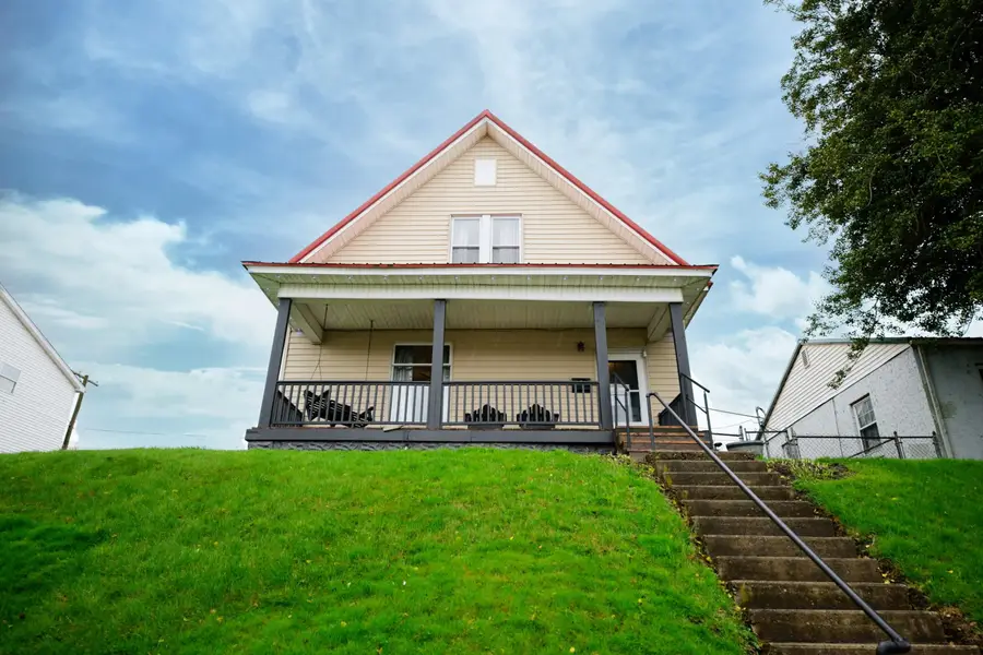 1216 Chestnut Street, Kenova, WV 25530 - #2