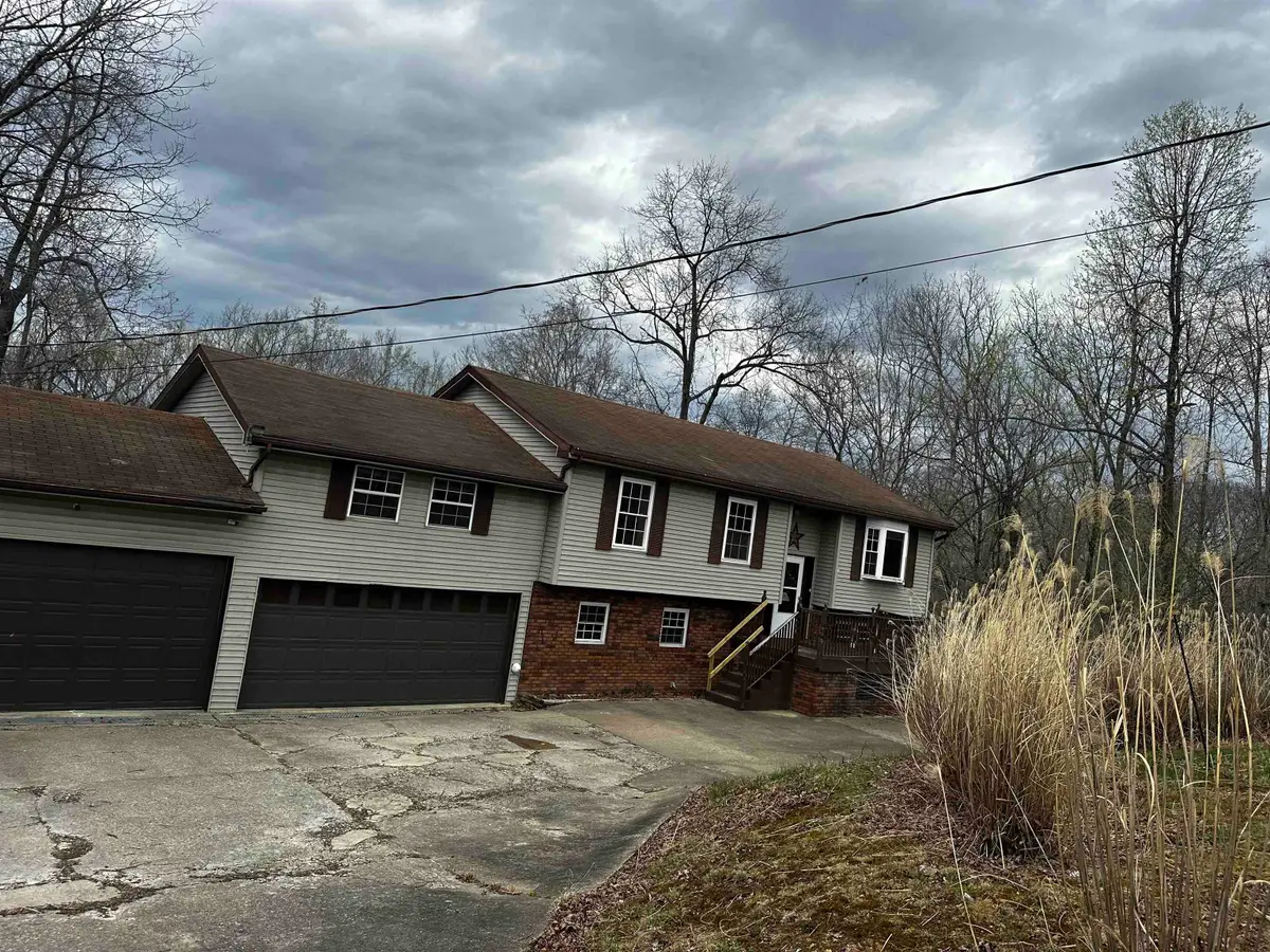 54 Hubbards Heights, Huntington, WV 25704 - #1