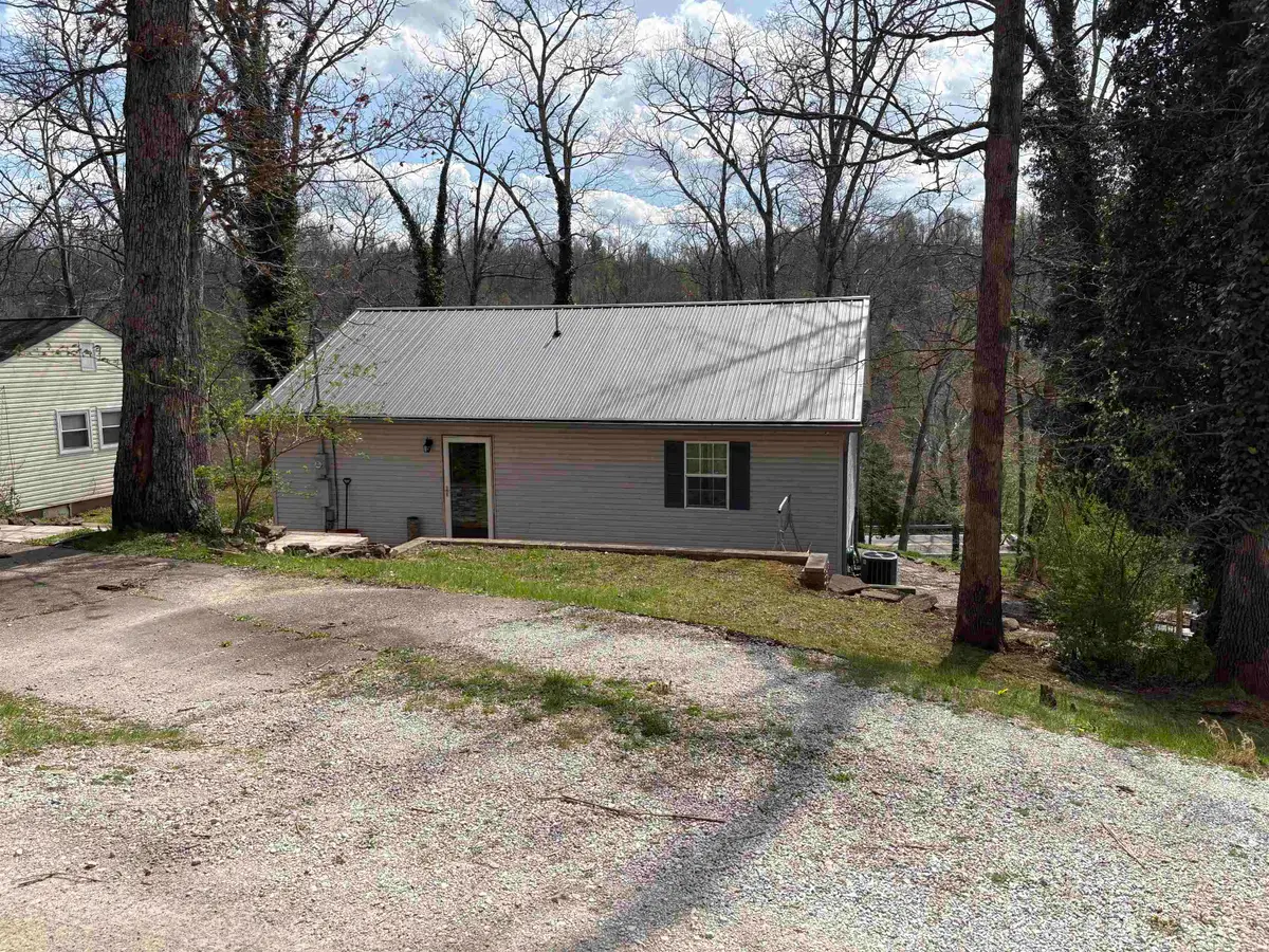 1423 Spring Valley Circle, Huntington, WV 25704 - #1