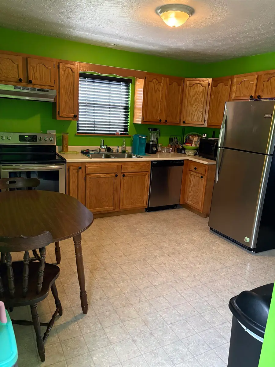 1423 Spring Valley Circle, Huntington, WV 25704 - #2