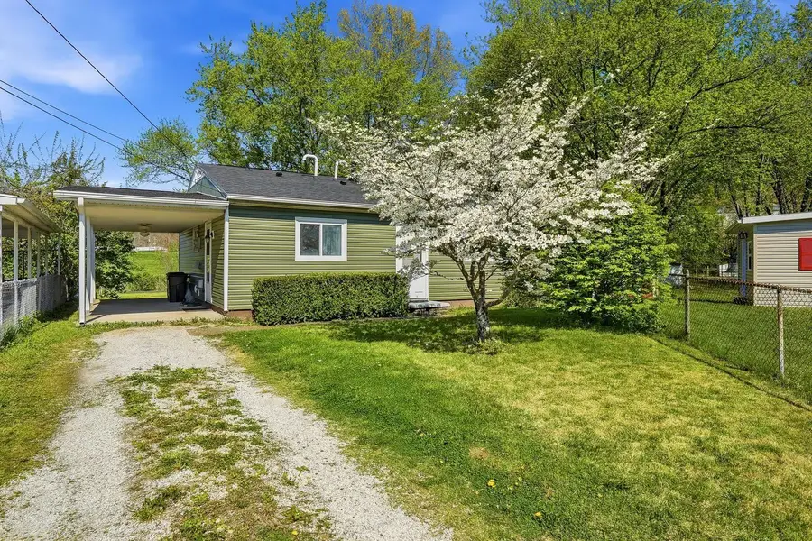 15 W Grapevine Court, Huntington, WV 25705 - #2