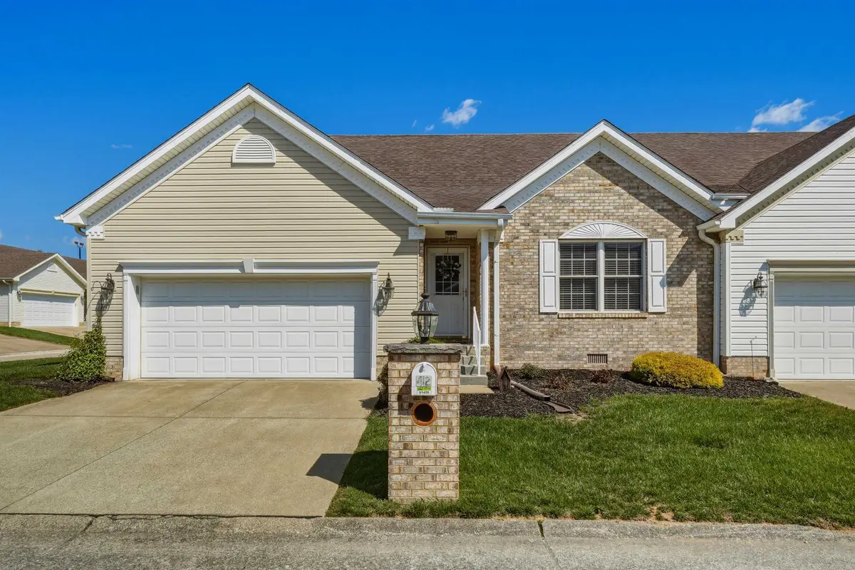 42 McKenzie Court, Milton, WV 25541 - #1