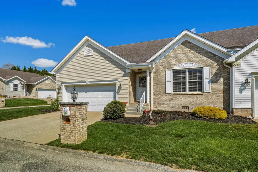 42 McKenzie Court, Milton, WV 25541 - #2