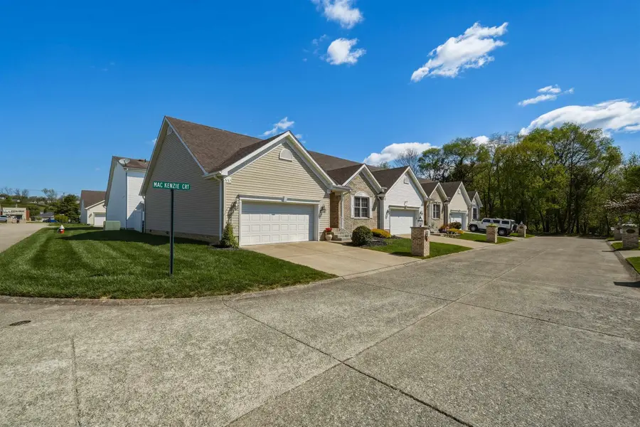 42 McKenzie Court, Milton, WV 25541 - #3