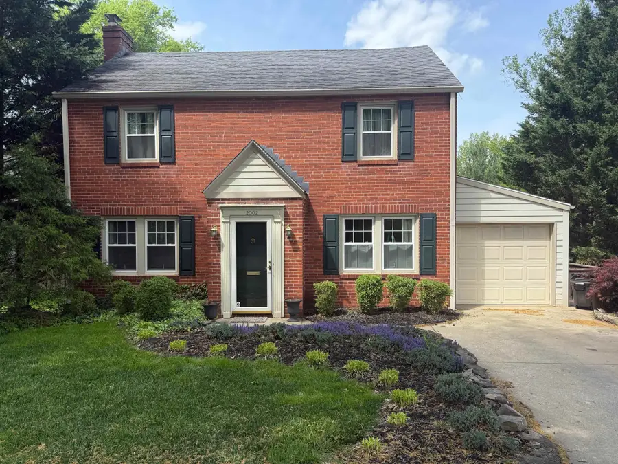 2002 N Englewood Drive, Huntington, WV 25701 - #3