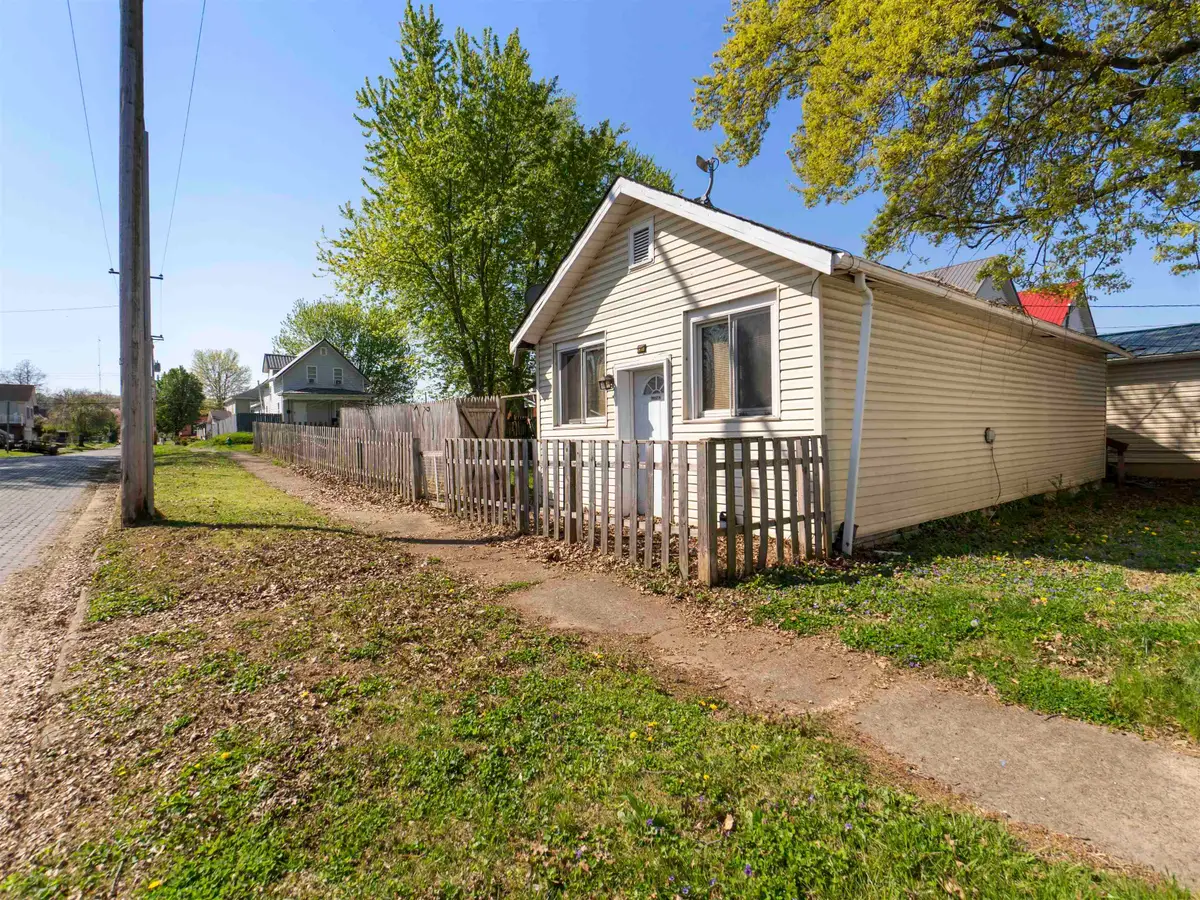 301 Divison Street, Huntington, WV 25702 - #1