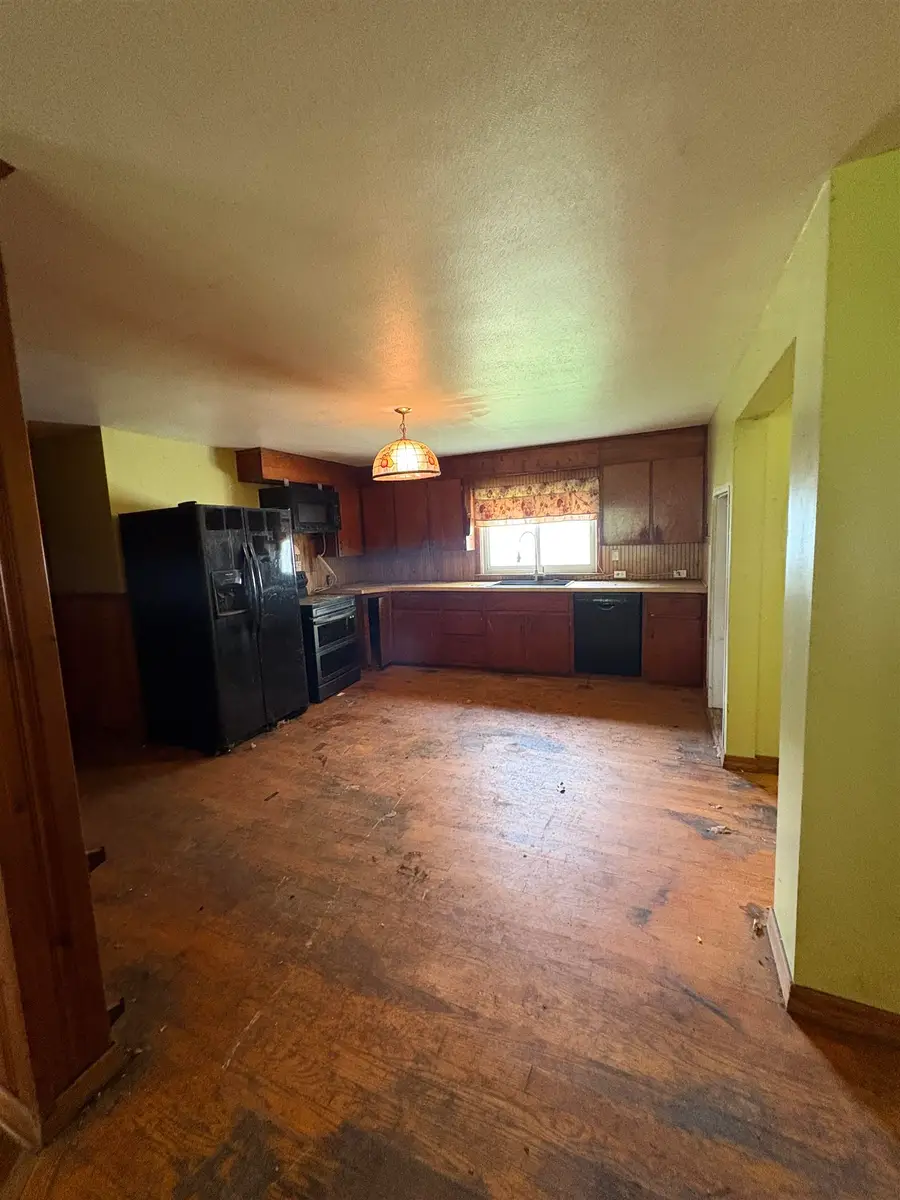 4482 Daniel Boone Parkway, Foster, WV 25081 - #3