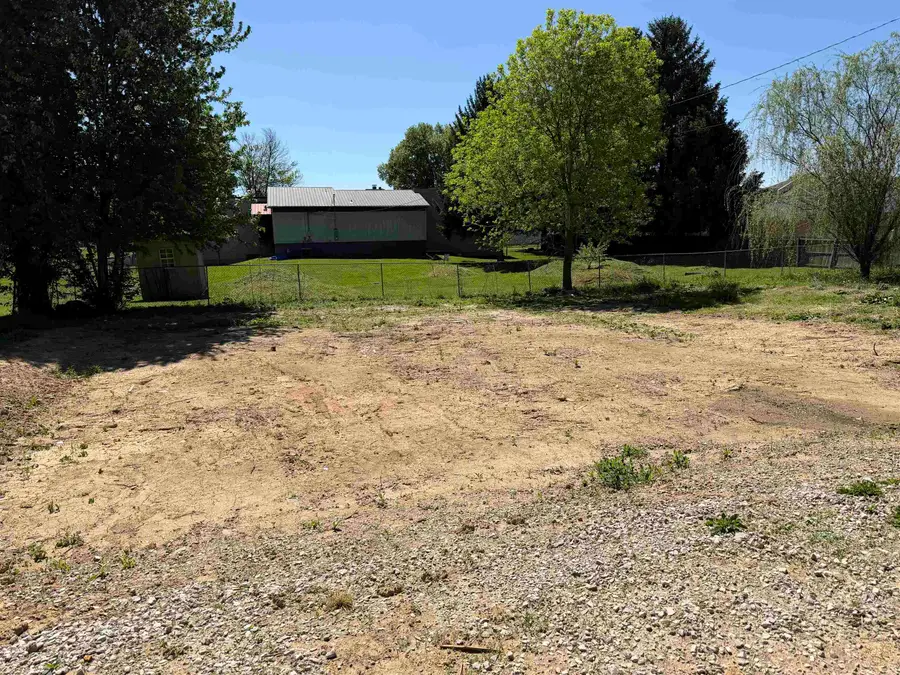 116 ASHLAND DRIVE, South Point, OH 45680 - #2