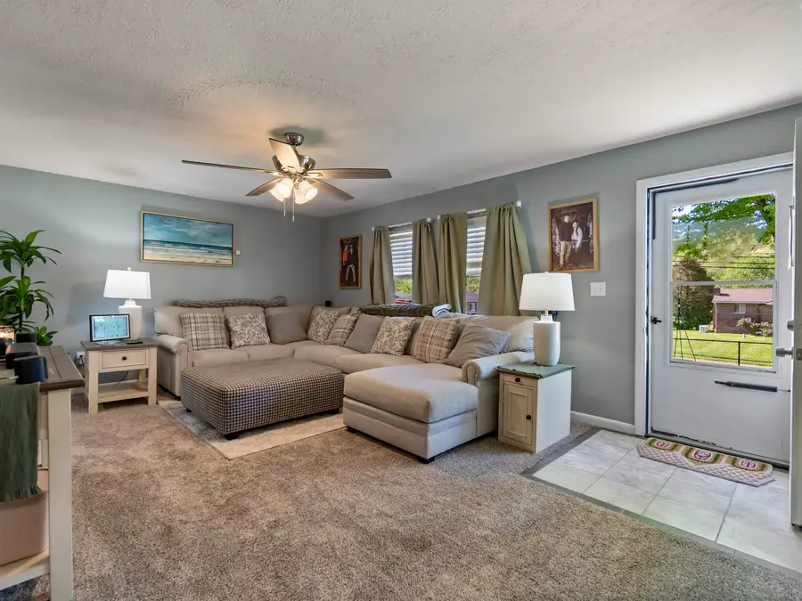 1817 Beech Fork Rd, Lavalette, WV 25535 - #3