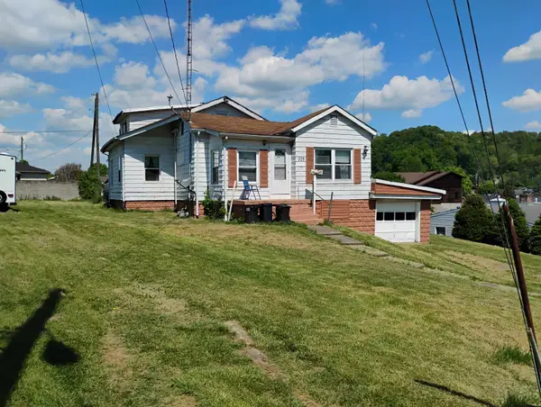 225 ROSE STREET, IRONTON, OH 45638