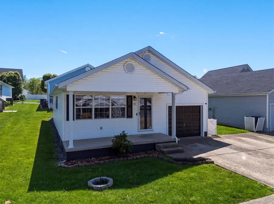 142 Bayside Drive, Huntington, WV 25705 - #2
