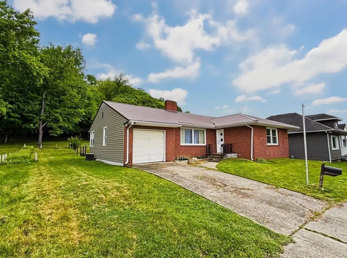 1209 S 10th St, Ironton, OH 45638 - #1