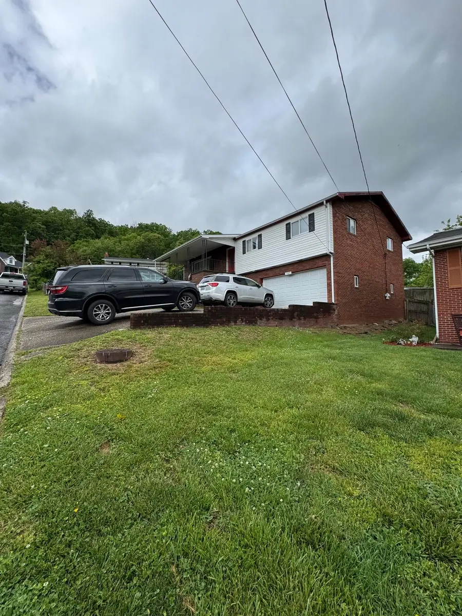 1525 Greenbrier Drive, Huntington, WV 25704 - #3