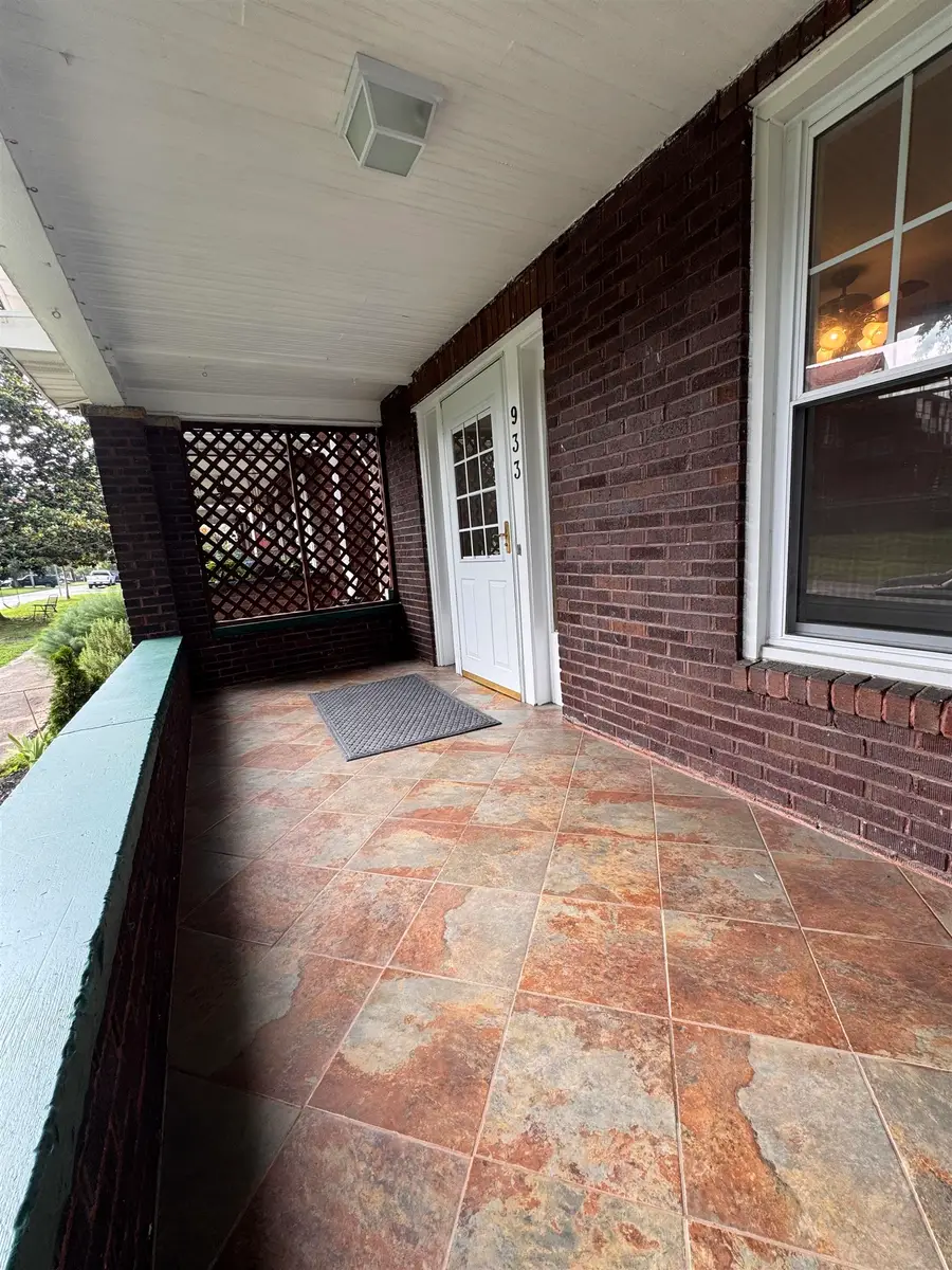 933 7th Street, Huntington, WV 25701 - #3
