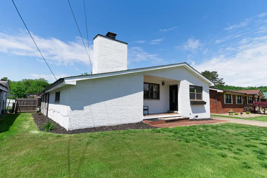 523 Baker Rd, Huntington, WV 25705 - #2