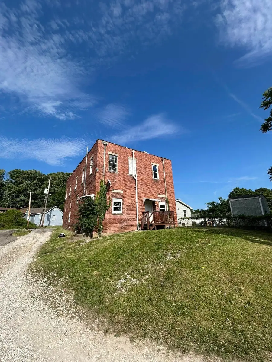 1017 17/12 26th, Huntington, WV 25705 - #3