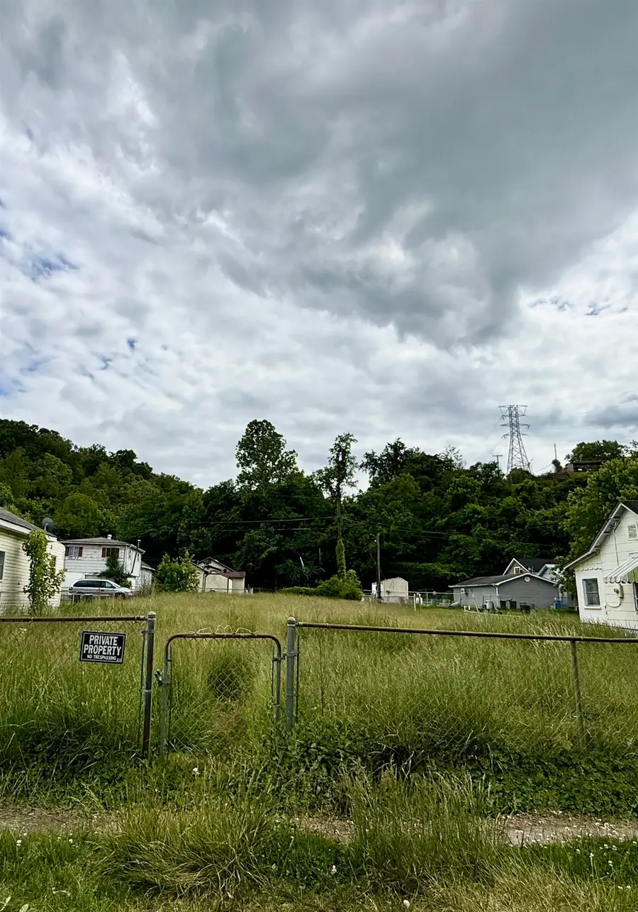 1822 Sycamore Street, Kenova, WV 25530 - #2