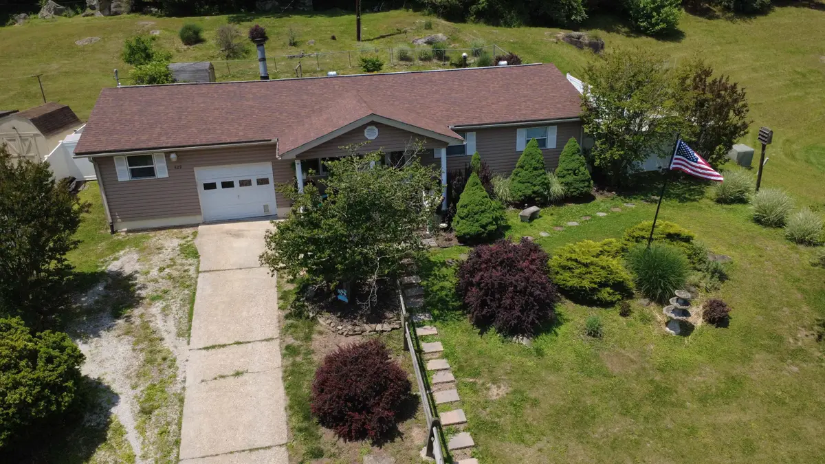 429 Lynn Oak Drive, Lavalette, WV 25535 - #1
