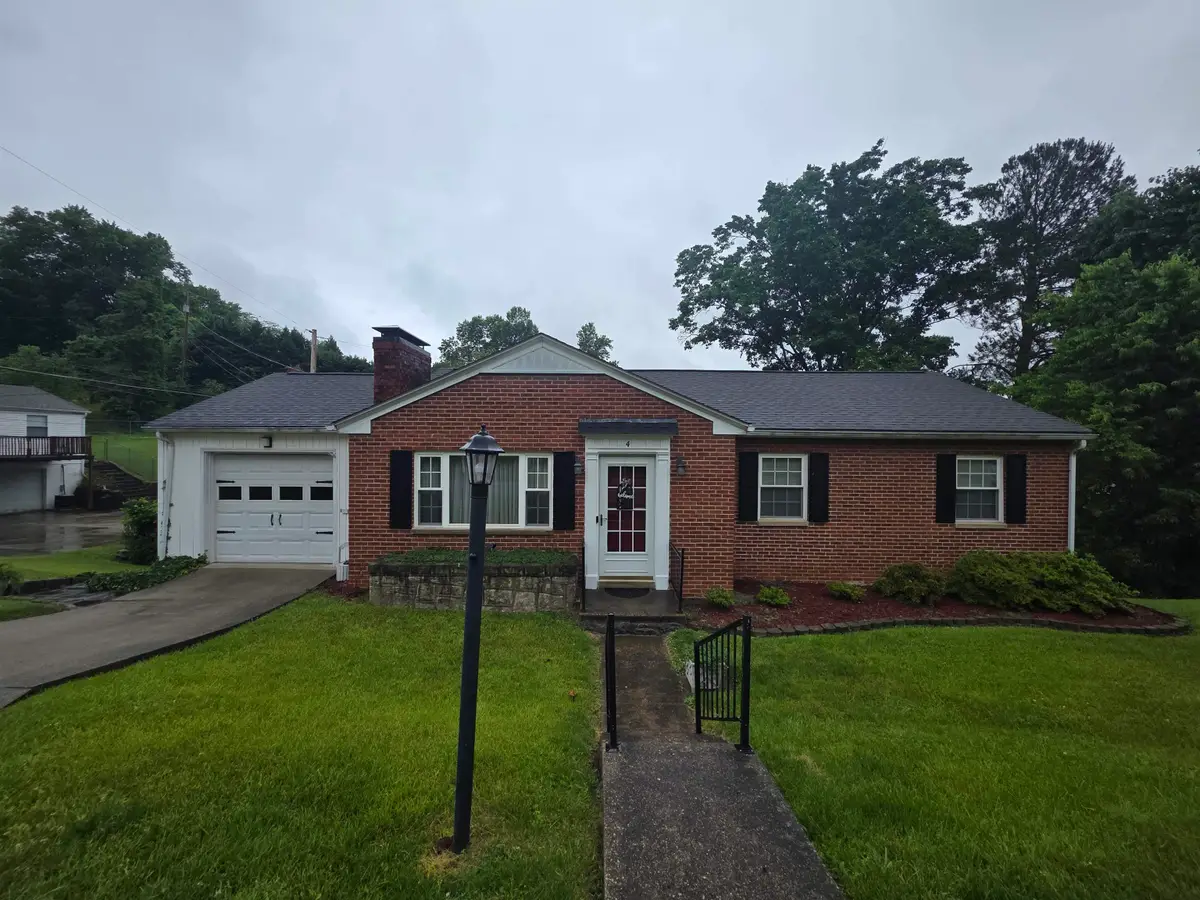 4 Marquis Drive, Huntington, WV 25705 - #1