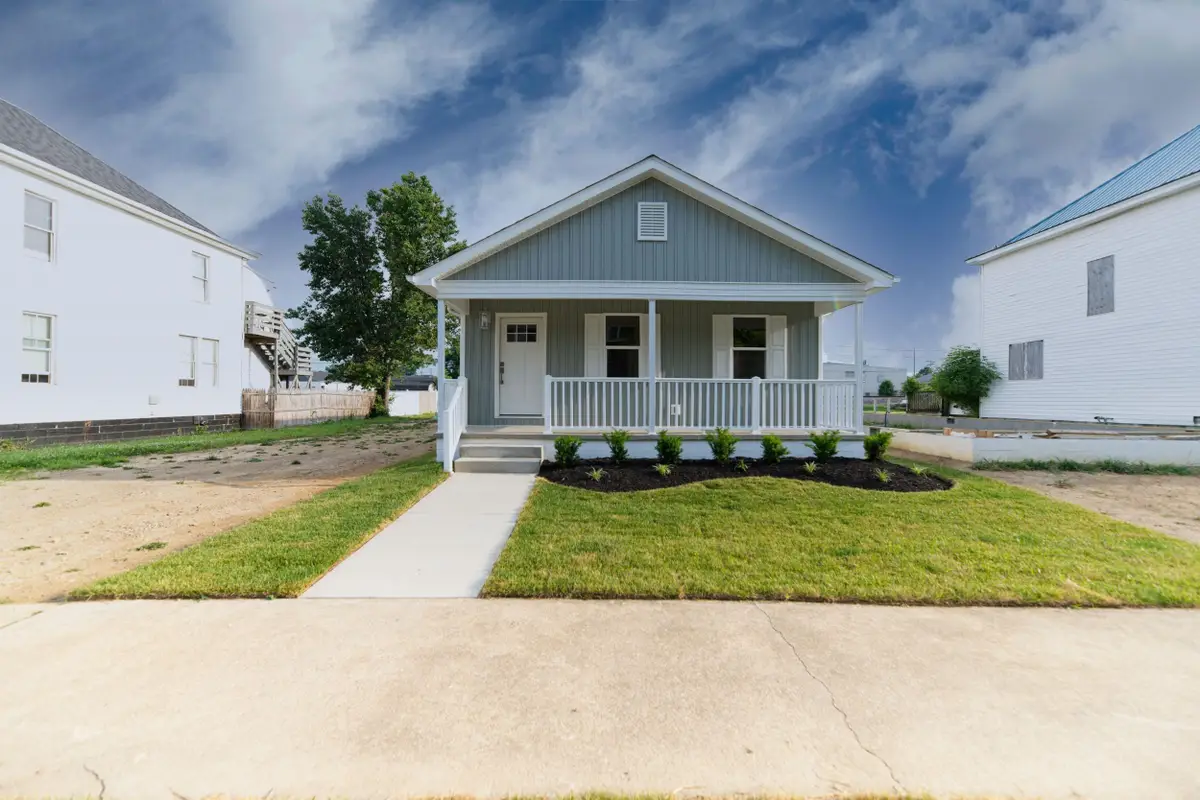 414 8th Avenue, Huntington, WV 25701 - #1