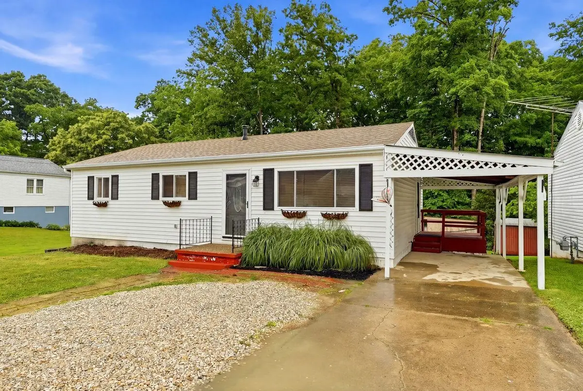 91 Violet Street, Huntington, WV 25705 - #1