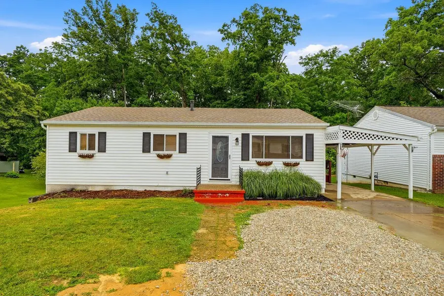 91 Violet Street, Huntington, WV 25705 - #2
