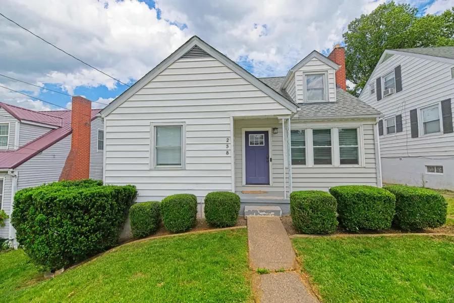 258 East Gate Road, Huntington, WV 25705 - #2