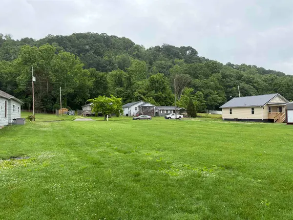 914 S 10TH STREET, IRONTON, OH 45638