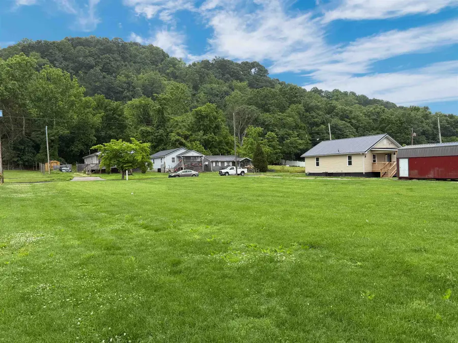 914 S 10TH STREET, Ironton, OH 45638 - #2
