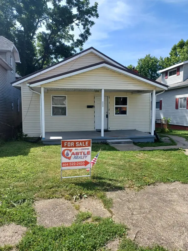 121 Cedar Street, HUNTINGTON, WV 25705-0000